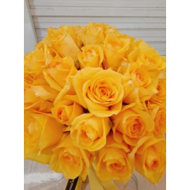 Buquê de 50 Rosas Amarelas